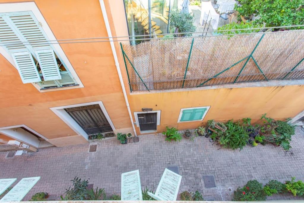 #40 Bright Sea View Suite For 6 2Mins Walk Port & Sea Villefranche-sur-Mer Buitenkant foto