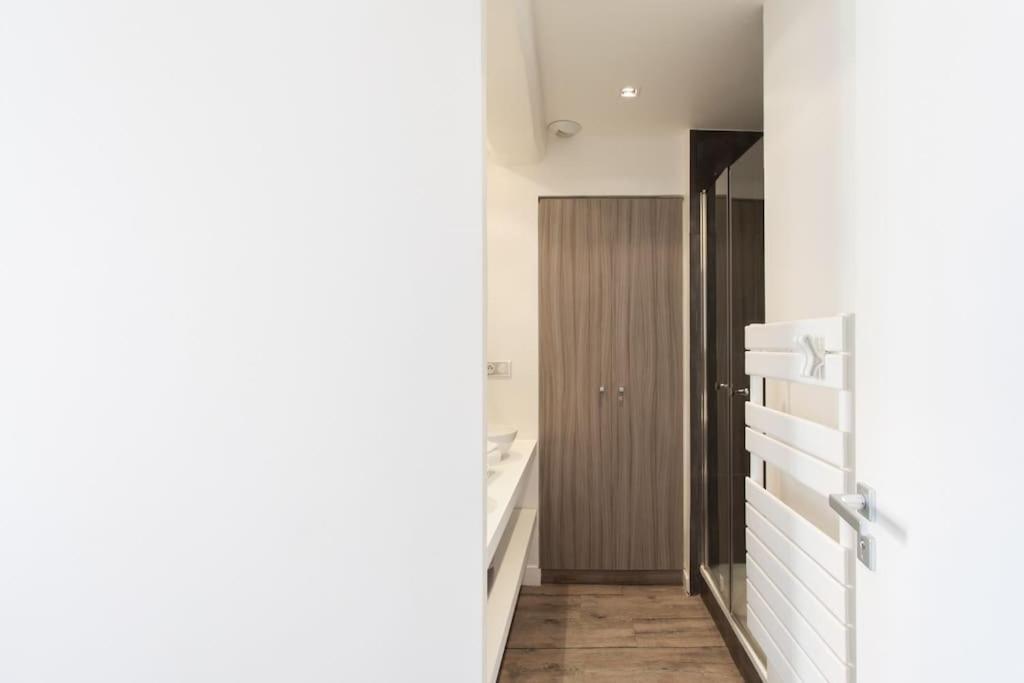 #40 Bright Sea View Suite For 6 2Mins Walk Port & Sea Villefranche-sur-Mer Buitenkant foto