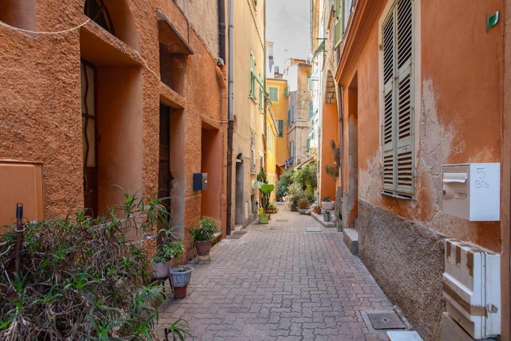 #40 Bright Sea View Suite For 6 2Mins Walk Port & Sea Villefranche-sur-Mer Buitenkant foto