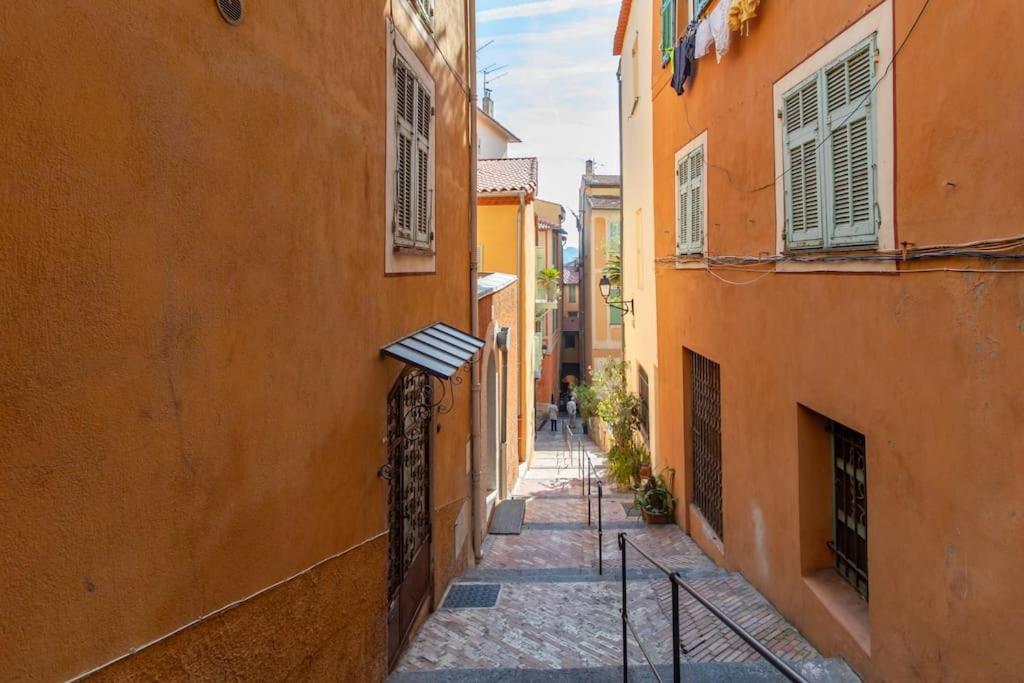#40 Bright Sea View Suite For 6 2Mins Walk Port & Sea Villefranche-sur-Mer Buitenkant foto
